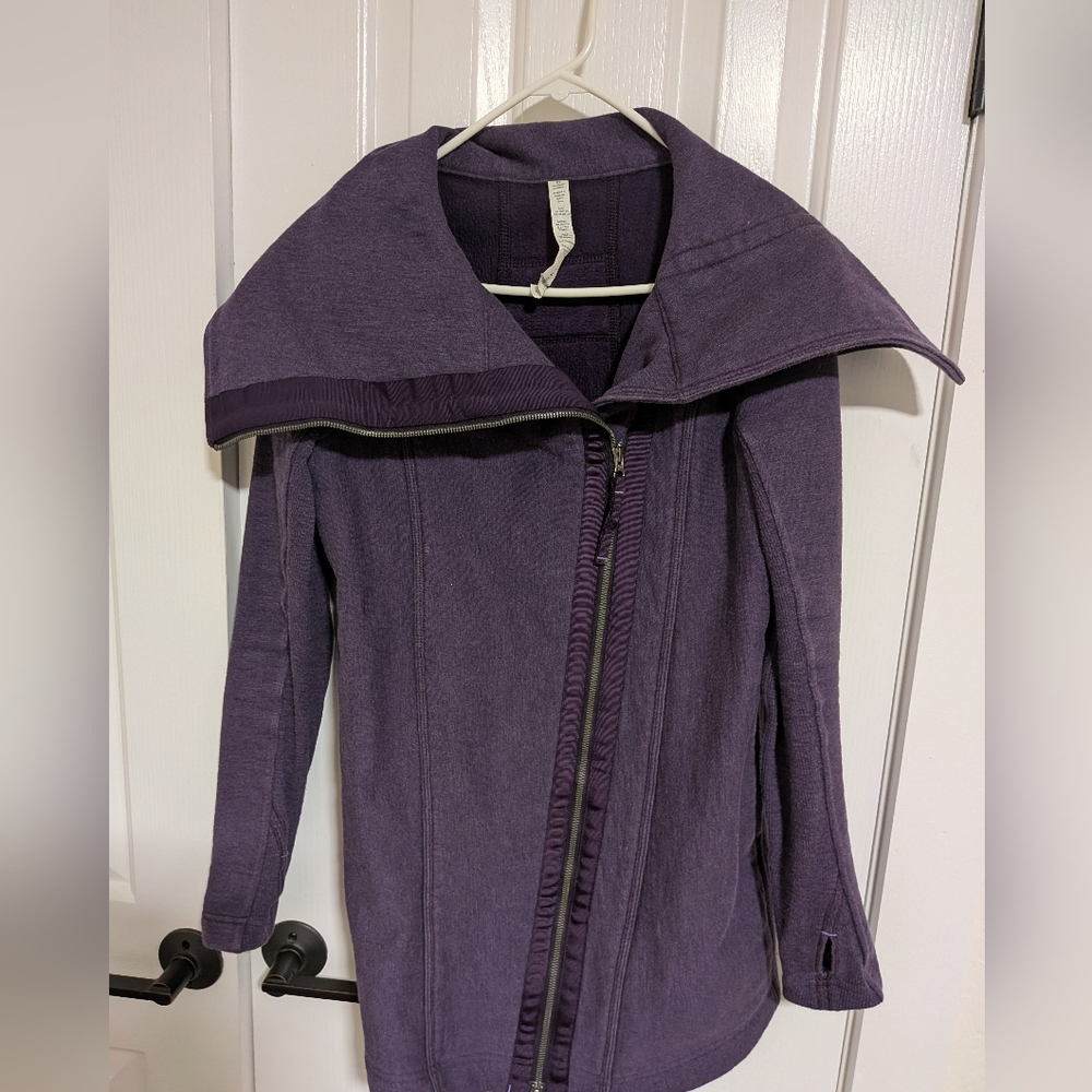 Lululemon-Purple Knit Jacket
